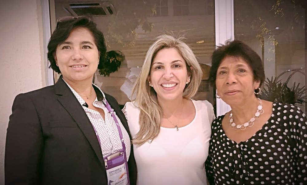 Encontro com médicas participantes do Simpósio Internacional de Dermatologia Pediátrica
